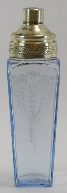 A rare American Art Deco Cambridge blue glass cocktail shaker, circa 1920s. Patent No: 1,703,334. Of