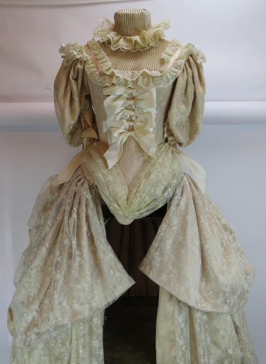 A vintage 1960s Victorian style Crinoline mannequin shop display dummy with gilt metal display - Image 3 of 9