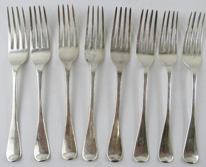 Harlequin set of 8 silver dessert forks, mainly George IV, all hallmarked for London, mixed