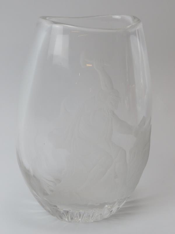 A Mary Stevens for Stuart crystal glass vase engraved depicting Hephaestus the Greek God of Fire, - Image 3 of 4