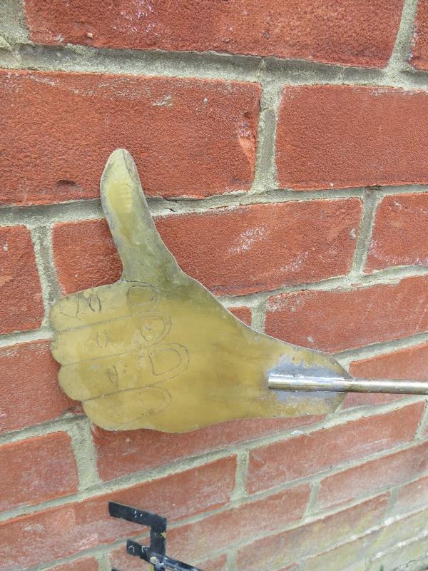 A vintage brass and steel weathervane in the form of a thumbs up with an arrowhead. H74cm W56cm - Image 3 of 3