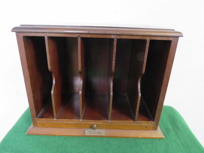 An Edwardian mahogany tabletop telegram cabinet, the top with marquetry inlay, housing five