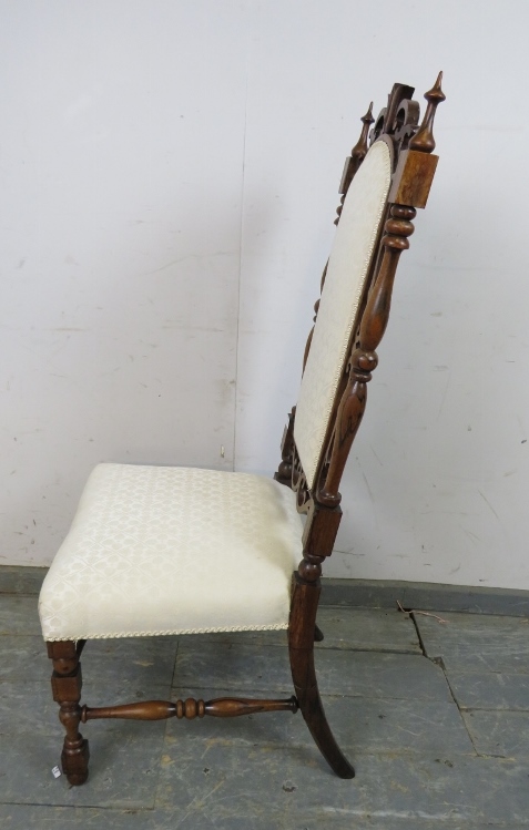 A 19th century rosewood high back hall chair, the carved and pierced back with turned finials and - Bild 3 aus 3