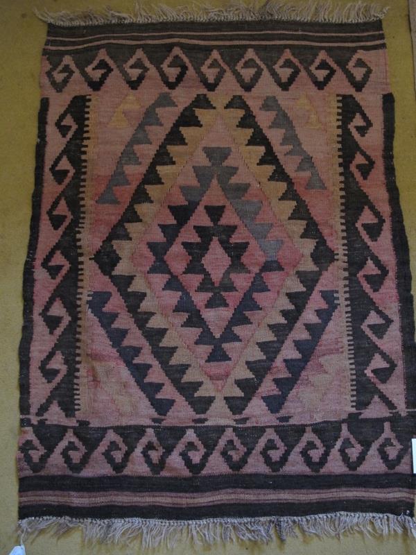 Two 20th Century Kilim rugs. large 143 x 120cms, soft pinbk and grey. Smaller rug mixture of black - Image 4 of 4