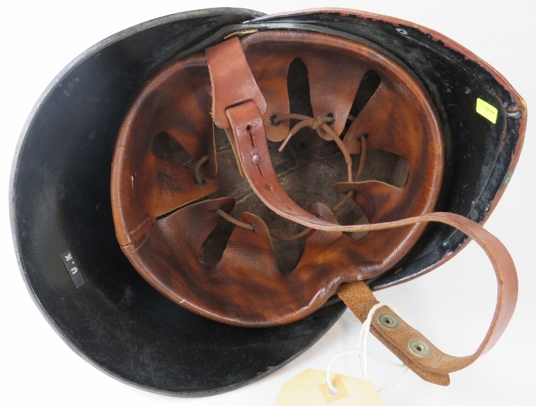A 1920s British leather and brass fire helmet with square comb - Image 3 of 3
