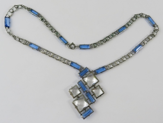 A Vintage Art Deco blue and white paste pendant necklace, mounted in white metal, 43cm long with a - Image 2 of 2