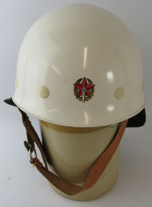 A 1980s Czechoslovakia Fire Service white ABS fire helmet with leather neck cowl - Image 2 of 3