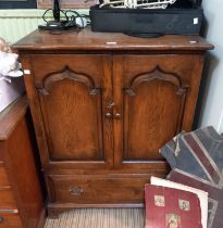 Reproduction oak AV cabinet twin doors over single drawer