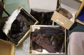 A selection of vintage ladies fur hats, stoles etc