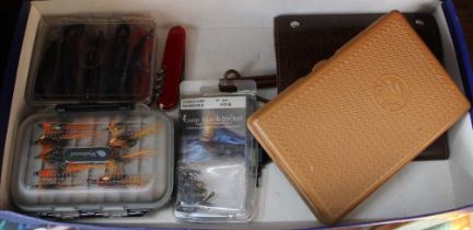 "The Wychwood" double compartment fly box with full display of salmon / sea trout flies: The "Fox Bo