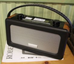 A Roberts vintage DAB vintage style radio with built in charger