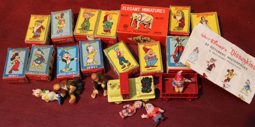 A small quantity of Walt Disney Disneykins including boxed examples