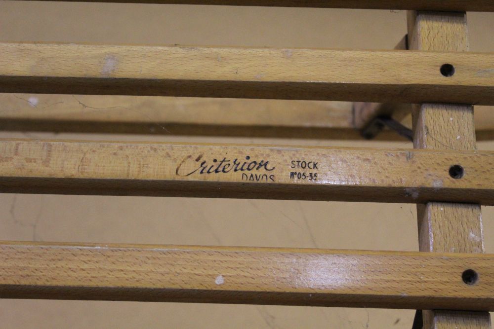 A vintage Davos Criterion wooden sledge - Image 2 of 2