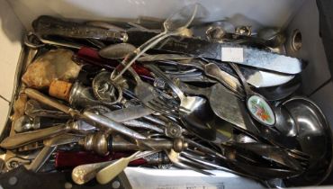 A small box of modern cutlery and plated flat ware