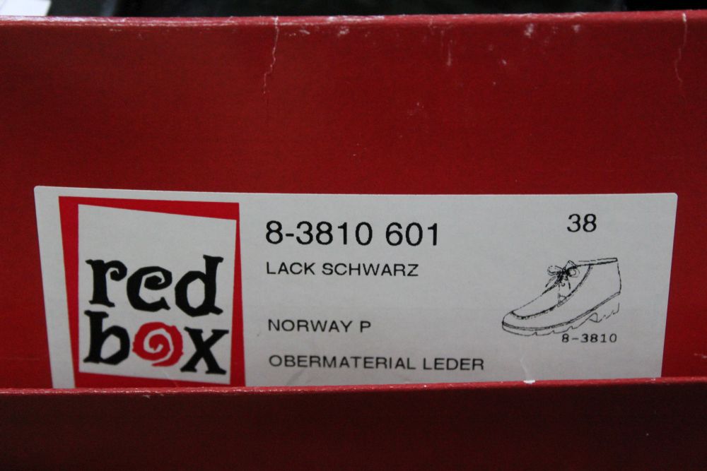 Red Box ladies boots, size 6.5, leather upper - Image 2 of 2