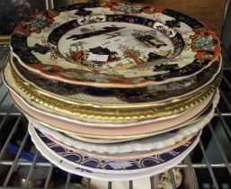 A collection of ten decorative plates, includes Masons, Royal Doulton, Paragon etc (10)