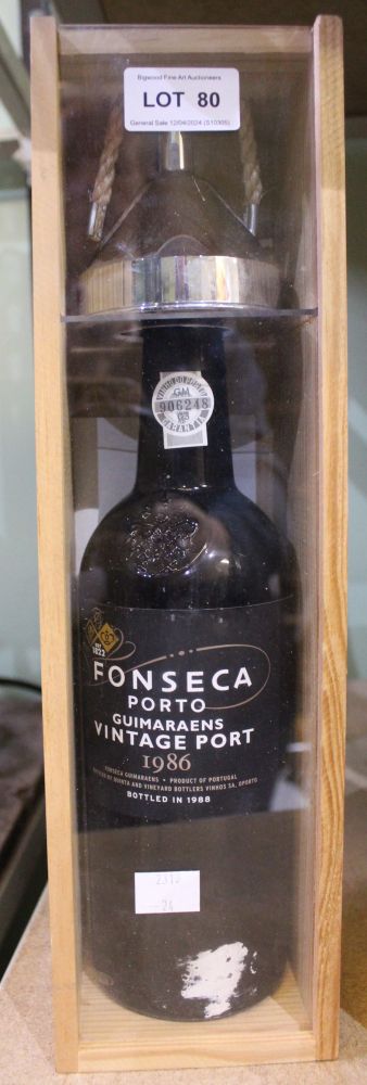 Fonseca Porto Guimaraens Vintage Port 1986 in original gift box (1)