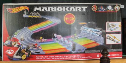 A Hot Wheels Mariokart rainbow track set, large, as new