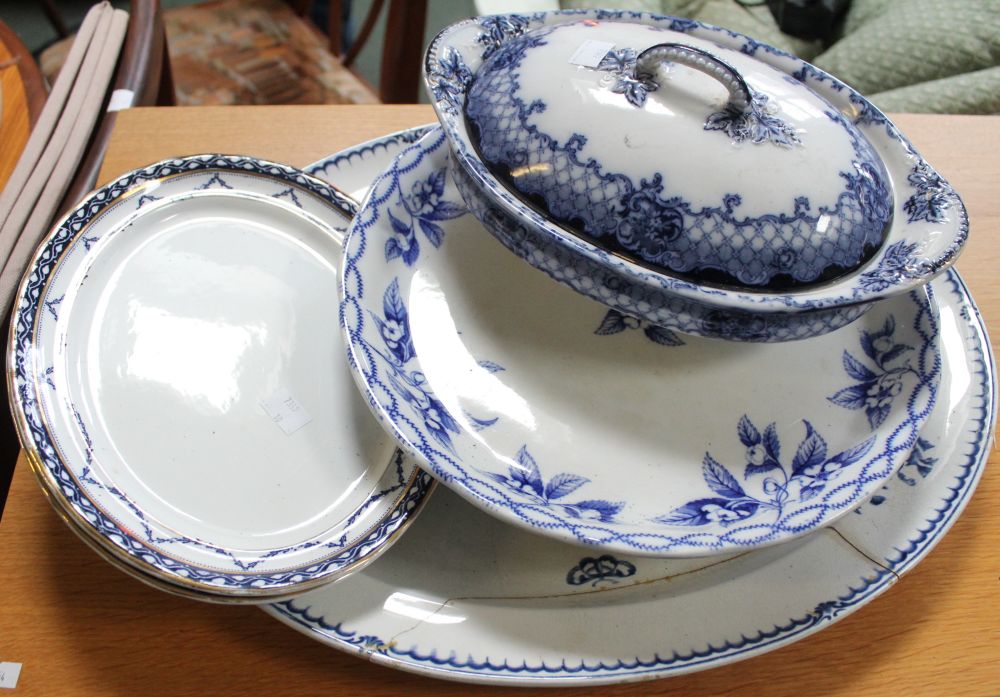 Five items of Victorian blue and white china to include a Spode plate