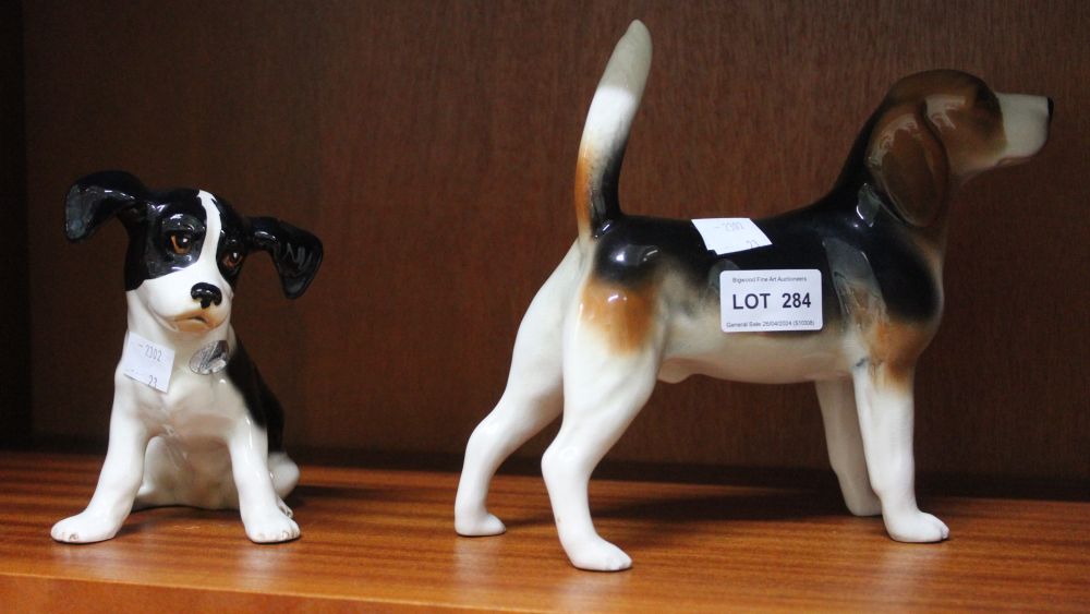 Two Sylvac ceramic models of dogs