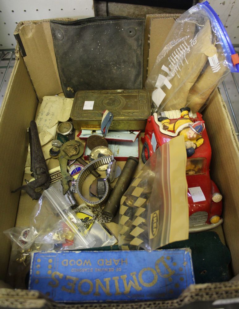 A box containing a good selection of vintage & military collectables, including 1914 Mary tin, a tre