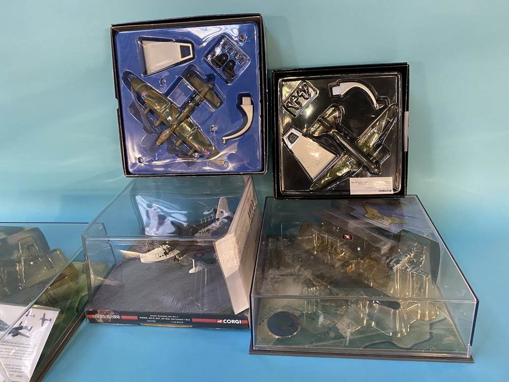 Four boxed Corgi aeroplanes - Image 3 of 3