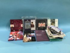 UK uncirculated year sets, 1982-1996, 2001, 2010, 2017 (definitive set) and 2020 (19 sets)