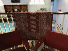 Modern Persian rug, 134 x 79cm