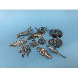 Various brooches and pendants, stamped 925