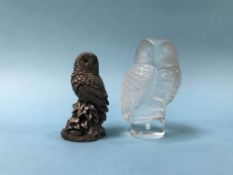 A Lalique owl paperweight, model number 1193 etc.