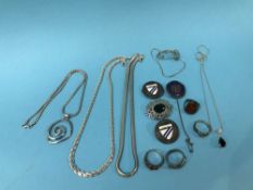 A bag of assorted silver jewellery etc, 120g
