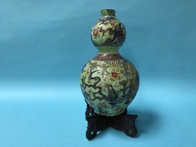 A Chinese bulbous vase