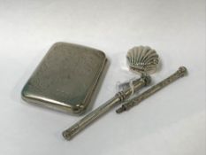 Silver cigarette case, propelling pencil etc, 100g