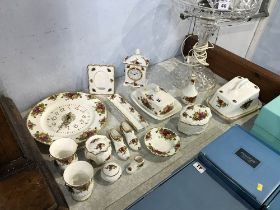 Quantity of Royal Albert Old Country Roses china