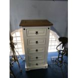 Modern narrow chest of drawers