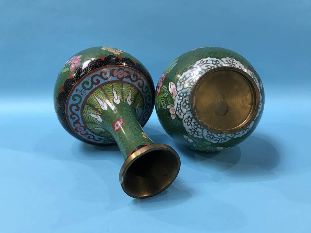 A pair of Cloisonne enamel vases - Image 3 of 3