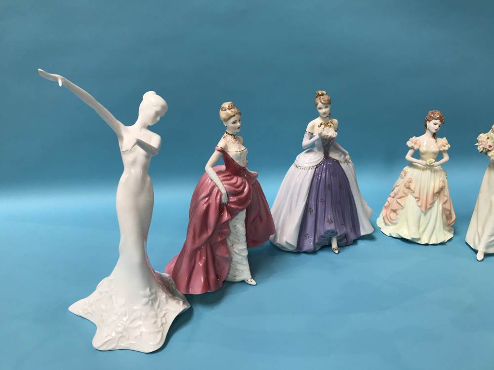 Five Coalport figurines and one Royal Doulton figure - Bild 3 aus 3
