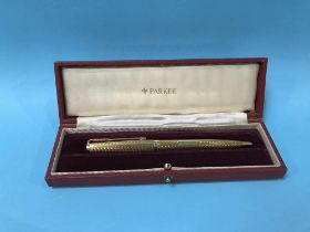 An 18ct gold Parker pen