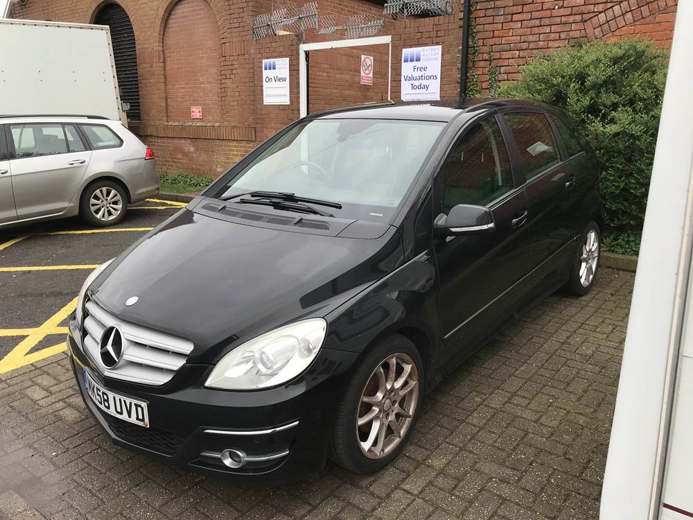 Mercedes Benz B180 Sport CDi, MPV, diesel, mileage stated 88645, mot until 9th October 2024, two - Image 3 of 5