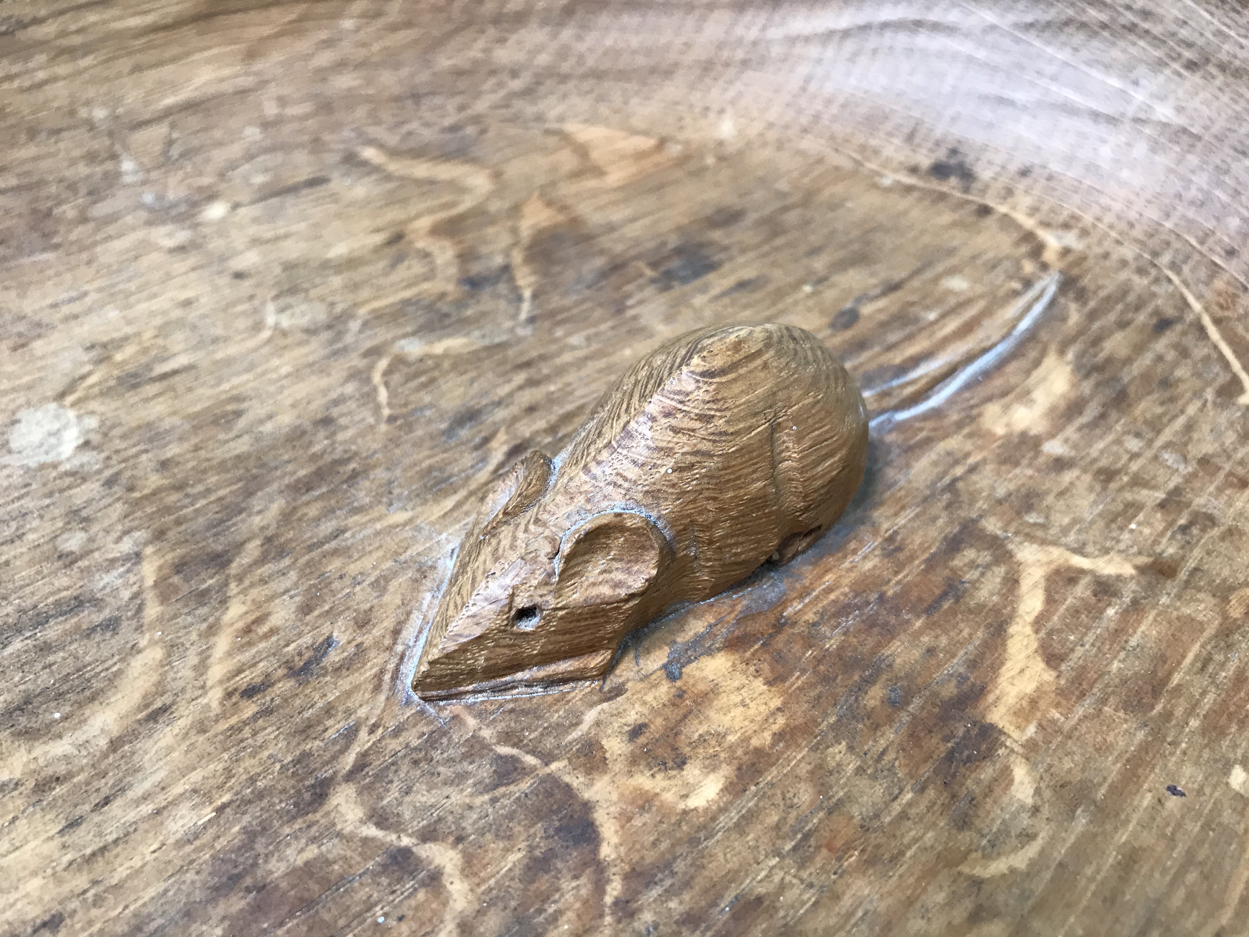 An oak Robert 'Mouseman' Thompson circular shallow bowl - Image 4 of 4