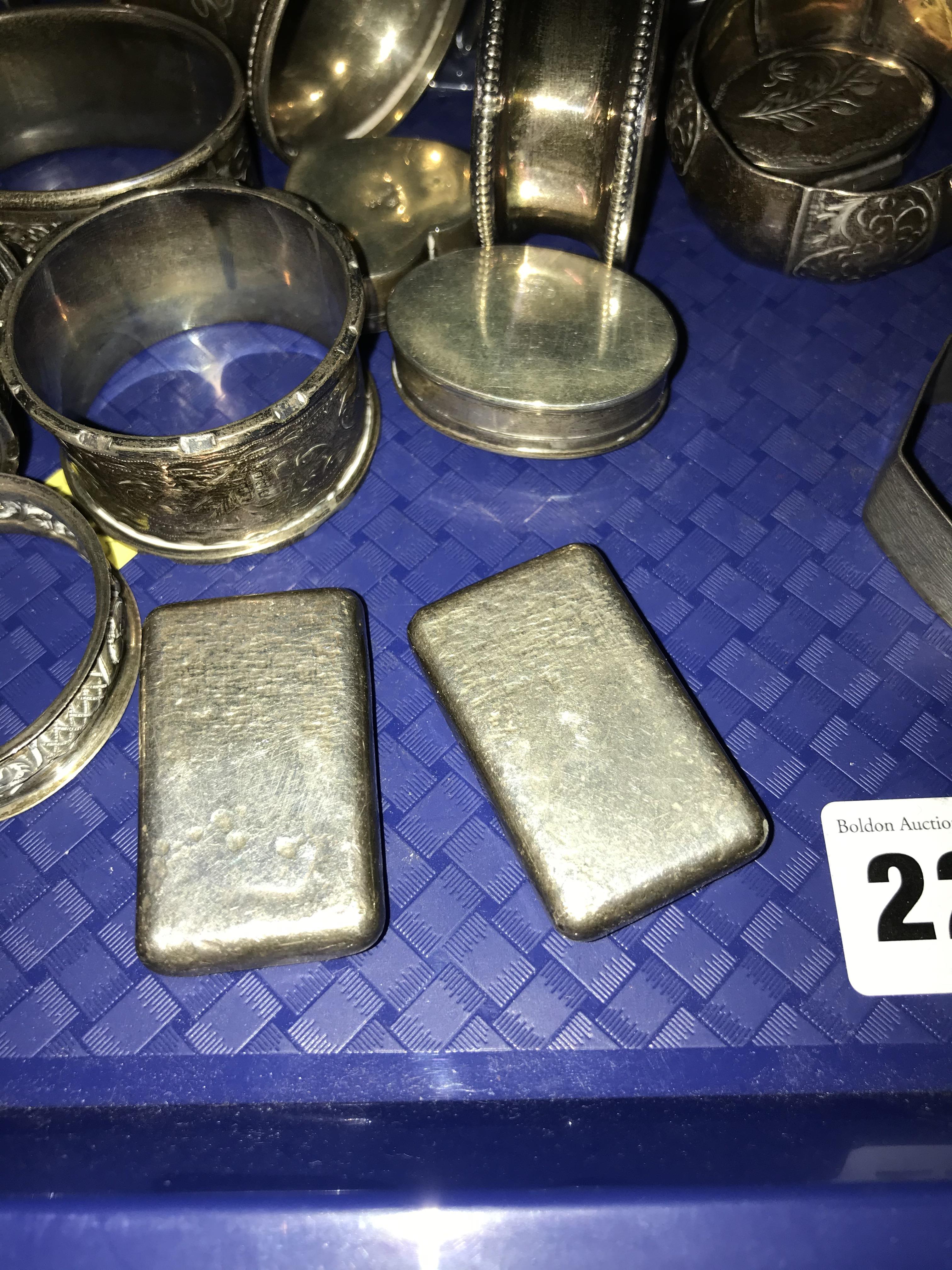 Silver napkin rings etc., 7.8oz and two Johnson Matthey, .9990 ingots, 6.4oz - Image 3 of 3