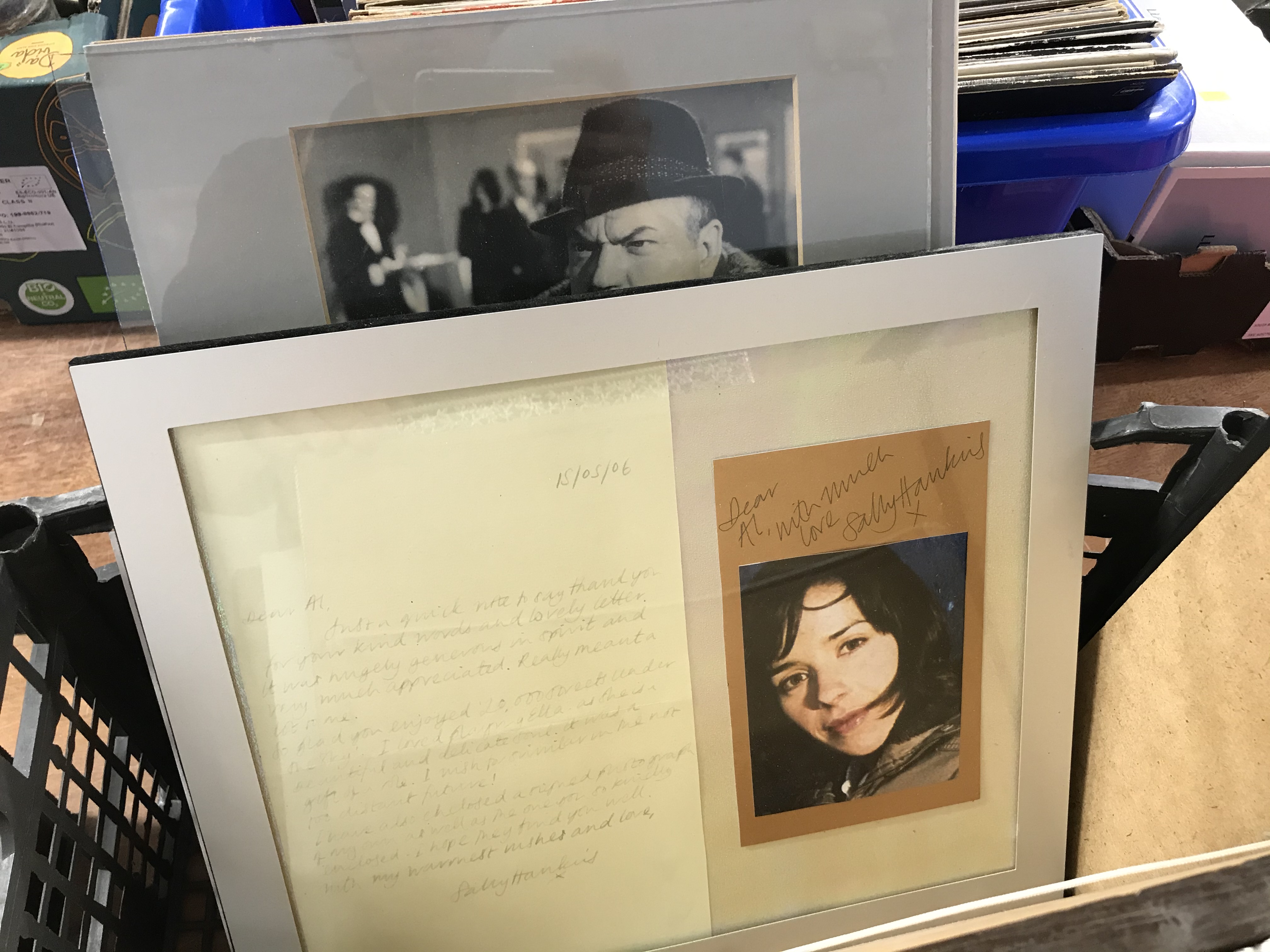 Collection of various autographs of TV and movie stars to include: Orson Welles, Monica Bellucci, - Image 3 of 4