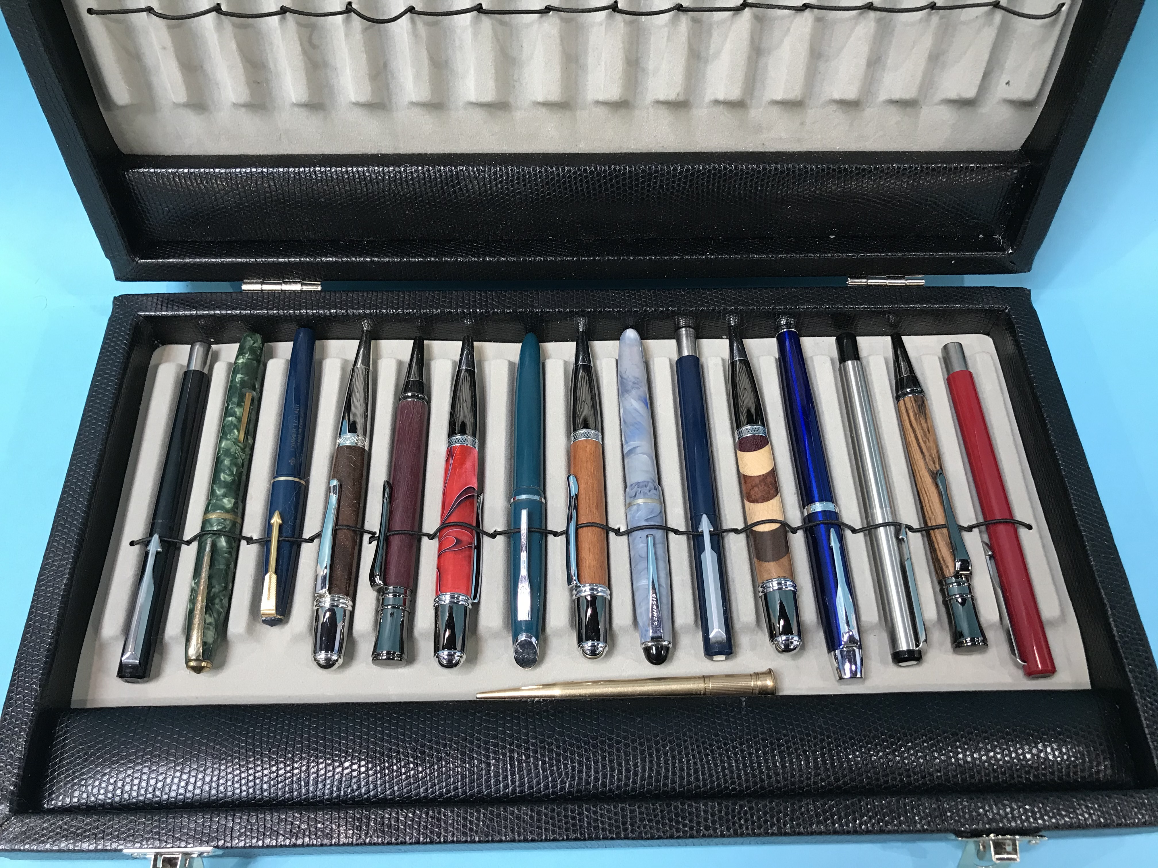 A cased collection of pens, including Nova, Parker etc - Image 2 of 2