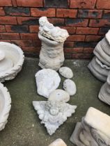 Garden statuary: Quantity of garden ornaments