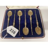 Cased set of six silver gilt tea spoons, Edward Barnard and Sons London, 1936