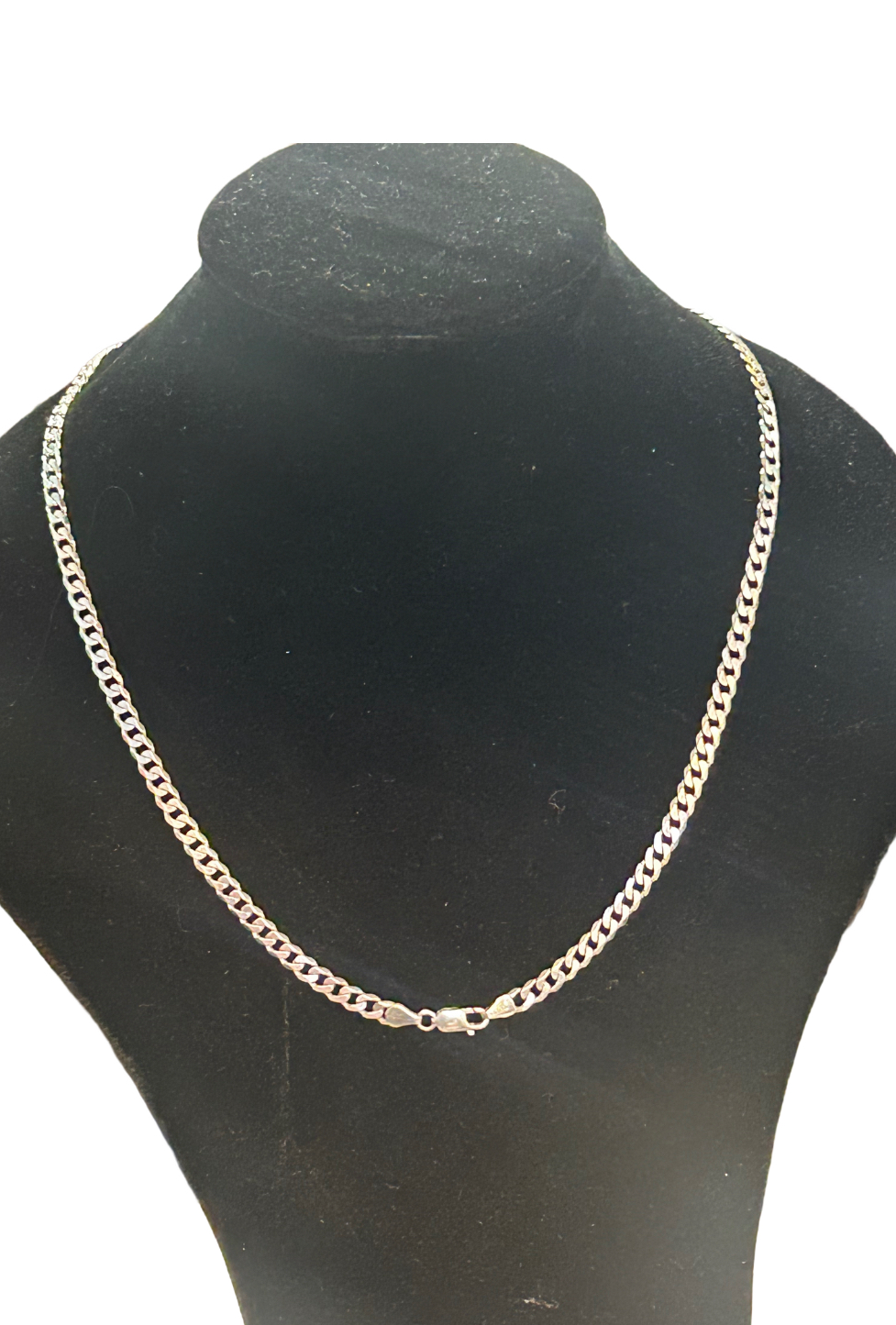 9ct White gold chain Weight 17.8g Length 50 cm