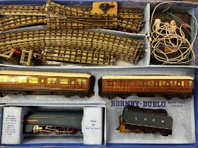 Dublo Hornby electric train set 'Sir Nigel Gresley