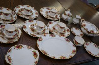 Royal Albert part dinner service