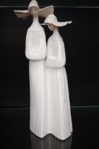 Large Lladro figurine, 23cm