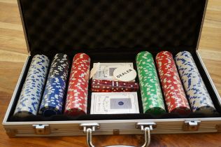 Brand new poker set unopened in aluminium case